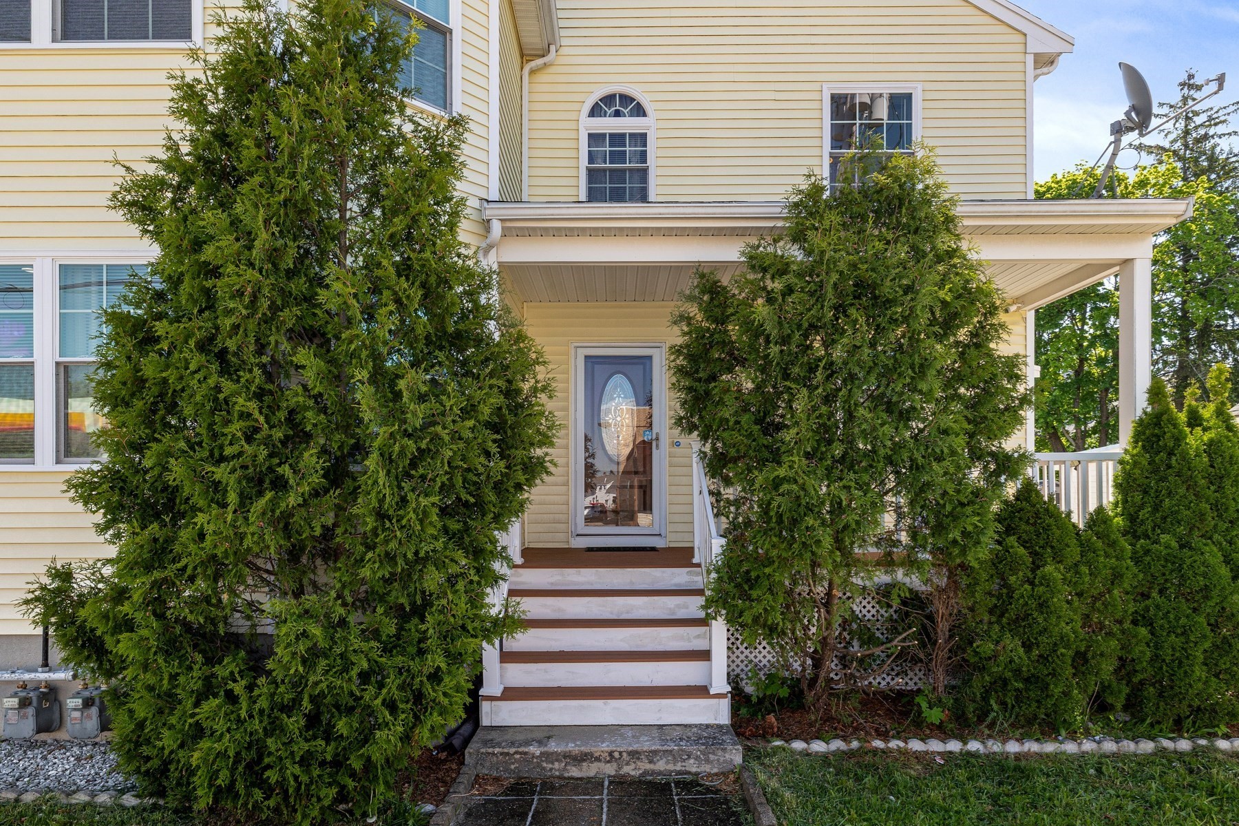 830 Washington St Unit 1, Stoughton, MA 02072