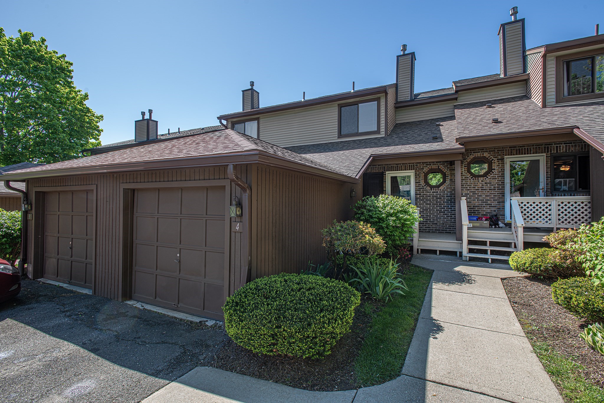 4 Ash Ln Unit 4, Agawam, MA 01001