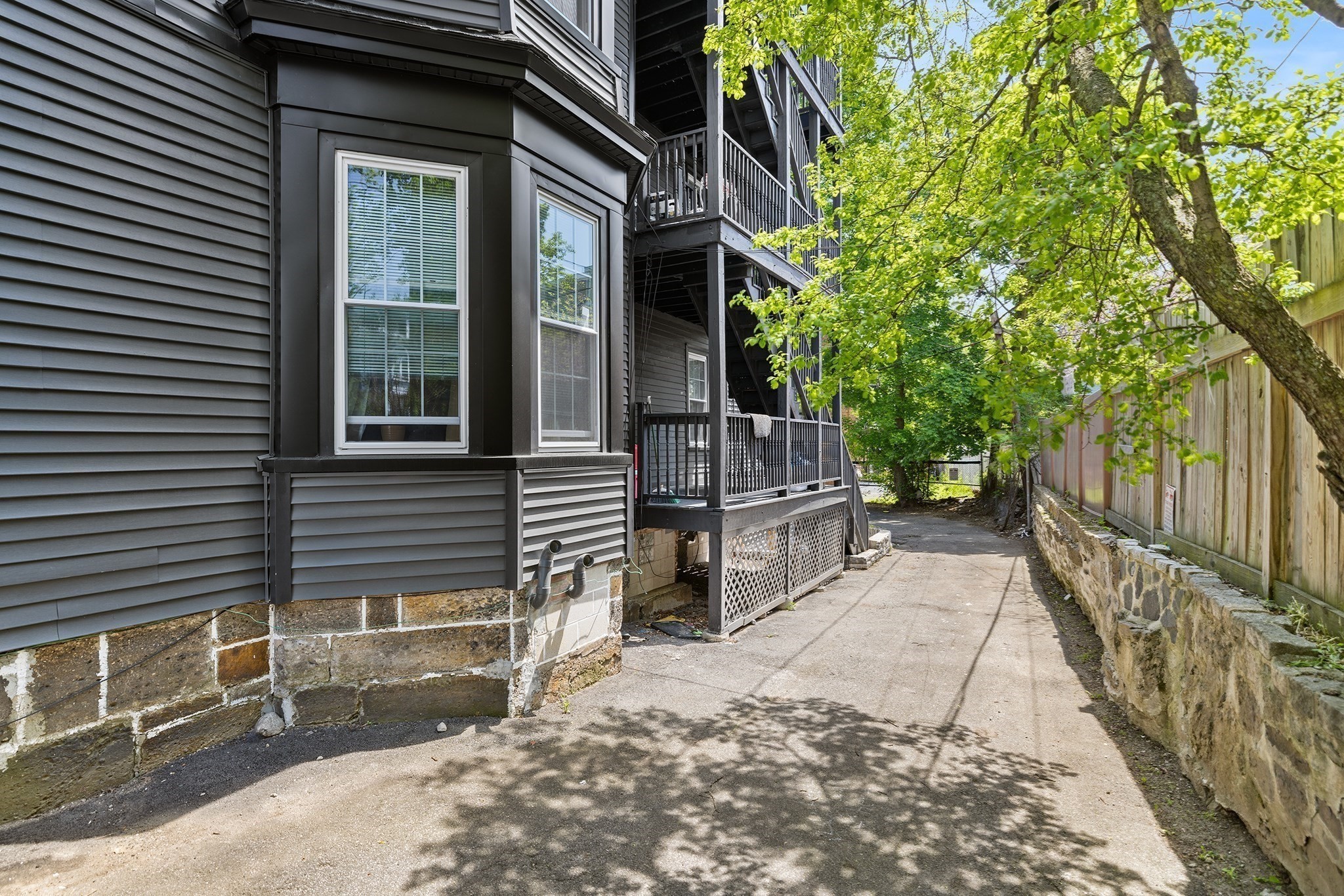 50 Perrin St, Roxbury, Boston, MA 02119 - Image 32
