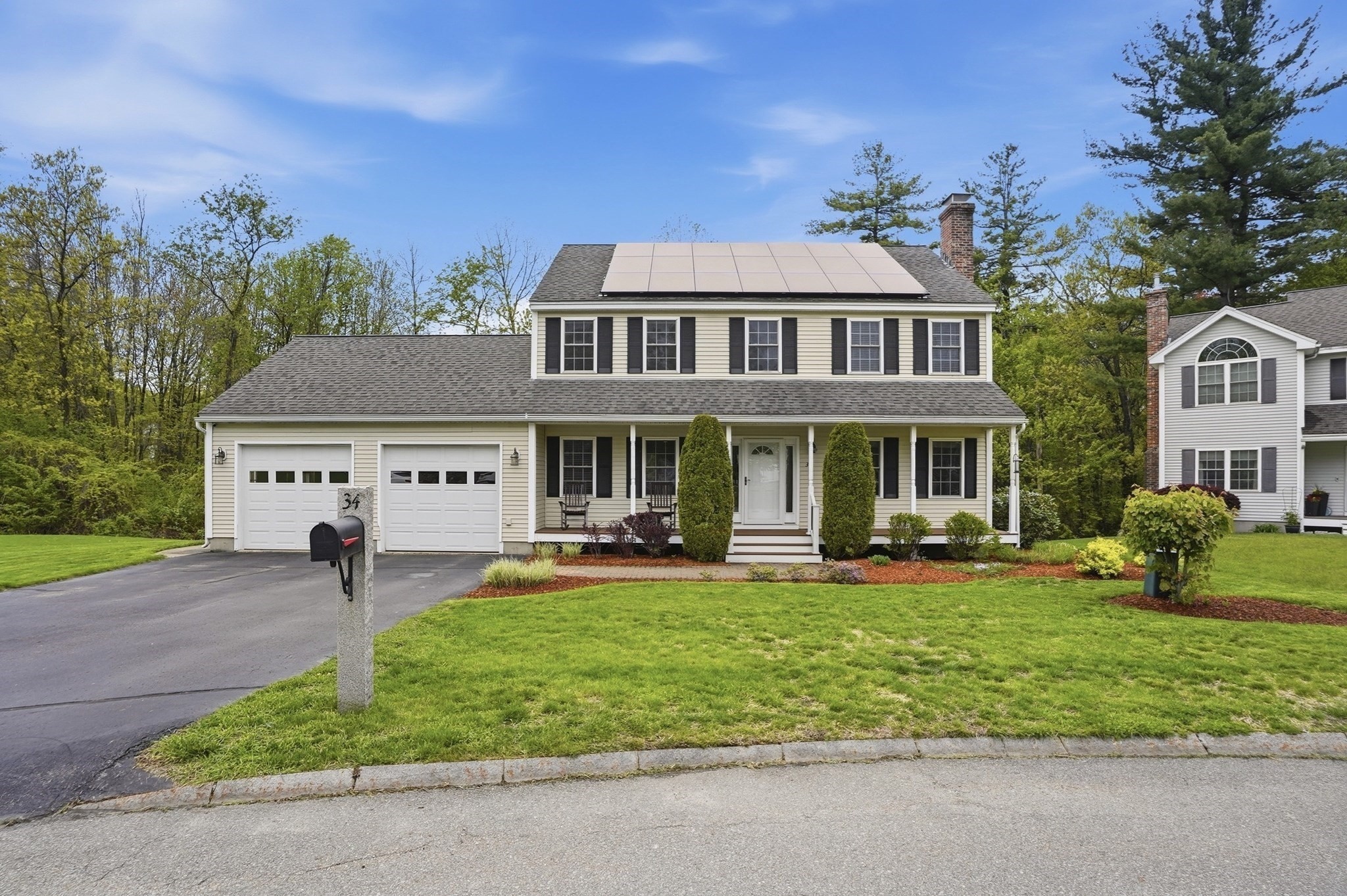 34 Harbor Light Road, Leominster, MA 01453