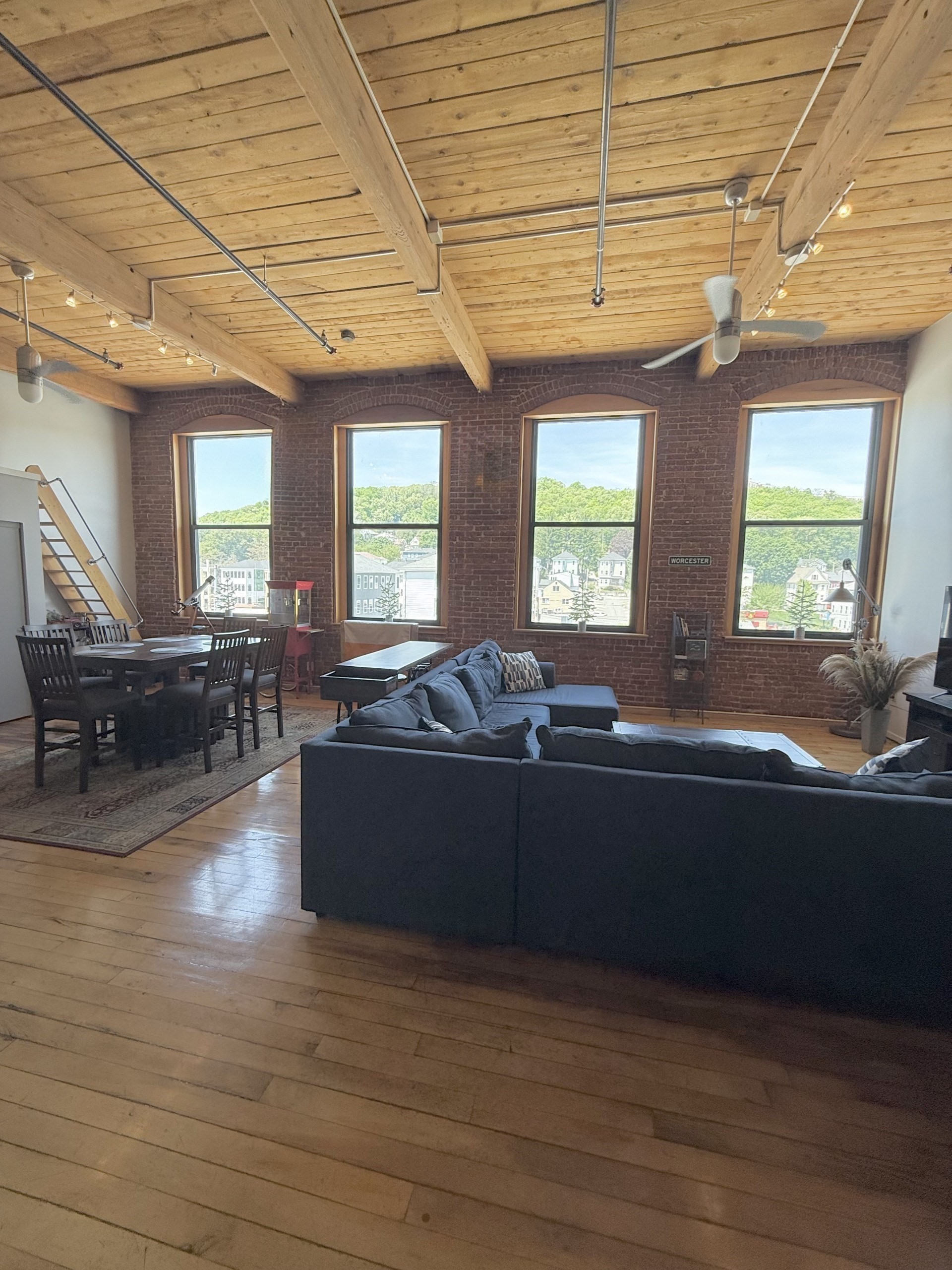 1 Envelope Ter Unit 309, Worcester, MA 01604