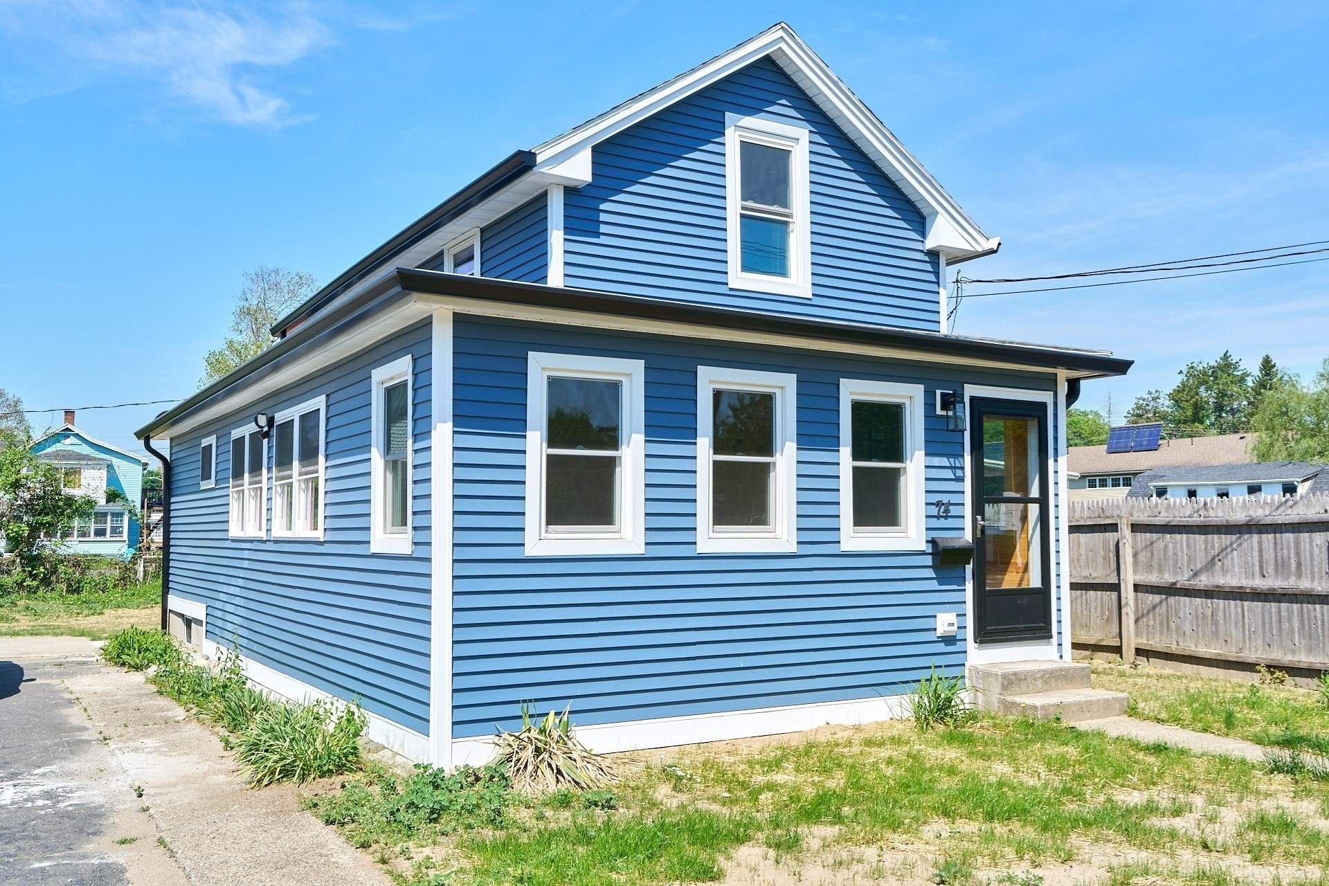 74 Parsons Street, Easthampton, MA 01027