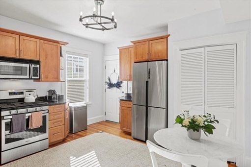 15 Lafield St, Apt 3