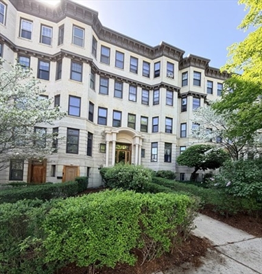 5 Braemore Rd, Apt A