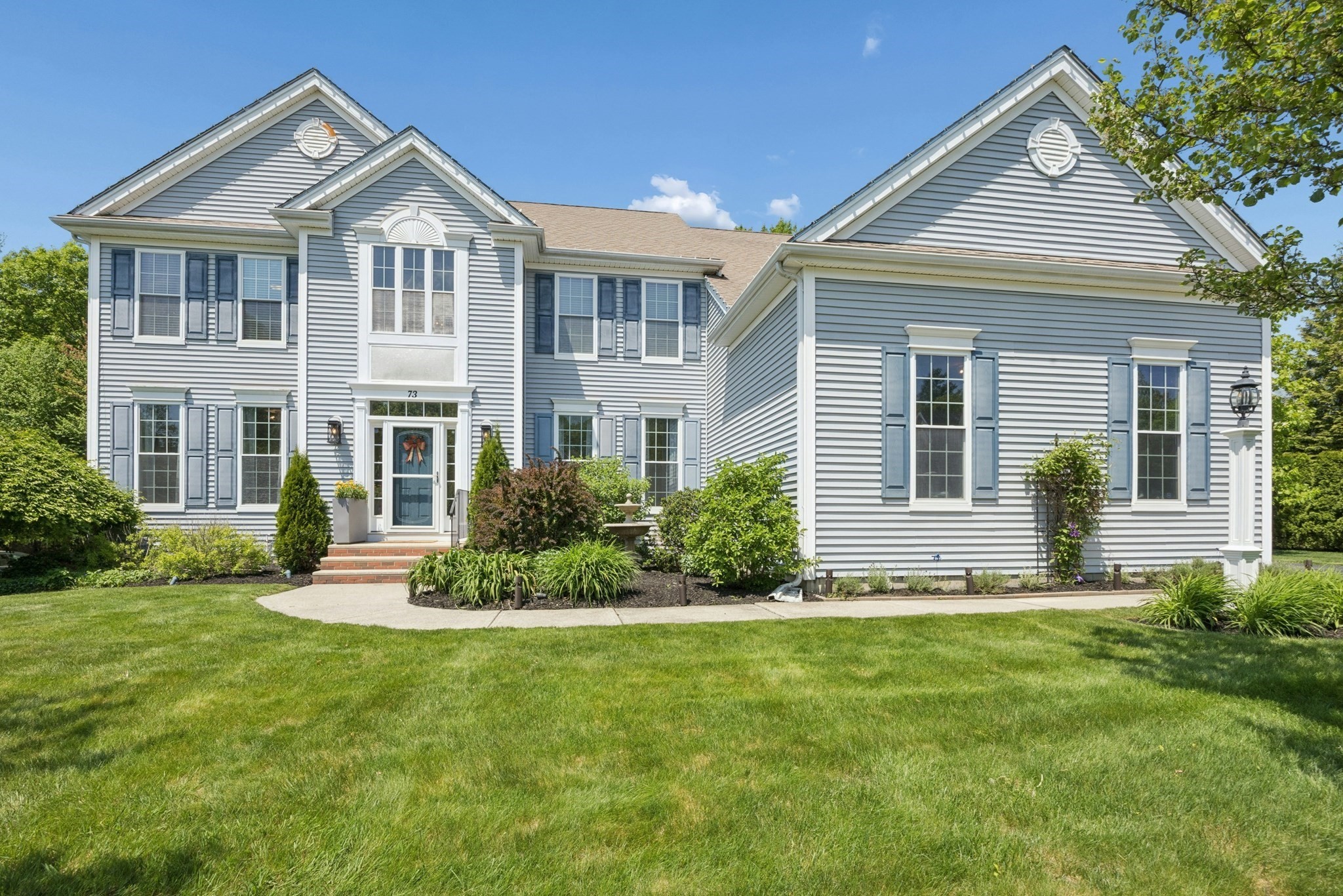 73 Fairway Drive, Northbridge, MA 01534