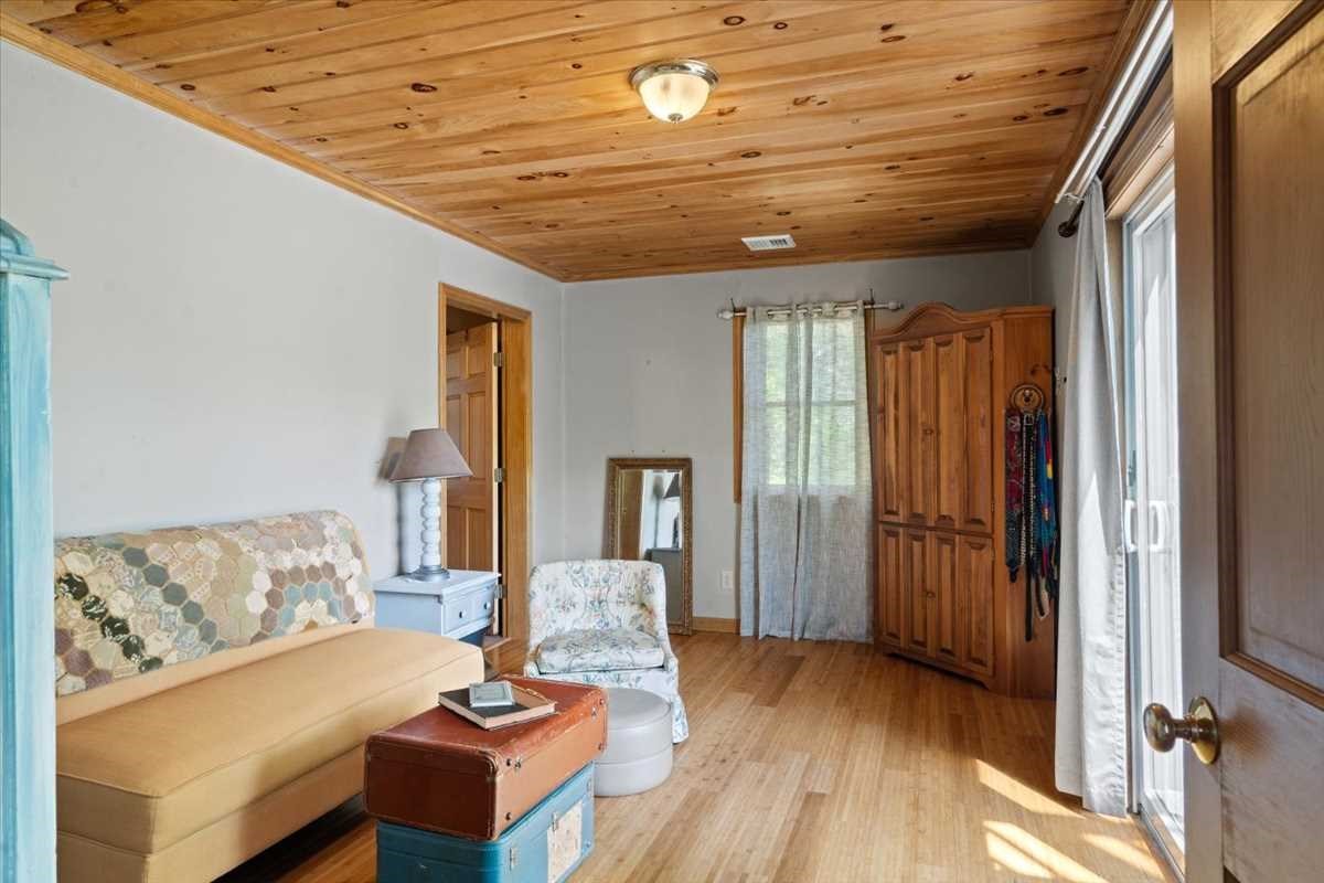 212 Grove St, Clinton, MA 01510 - Image 14