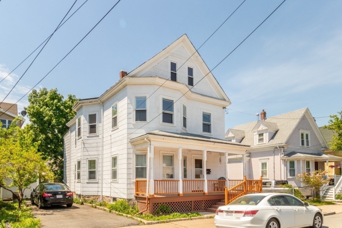 9 Cedrus Ave, Roslindale, Boston, MA 02131