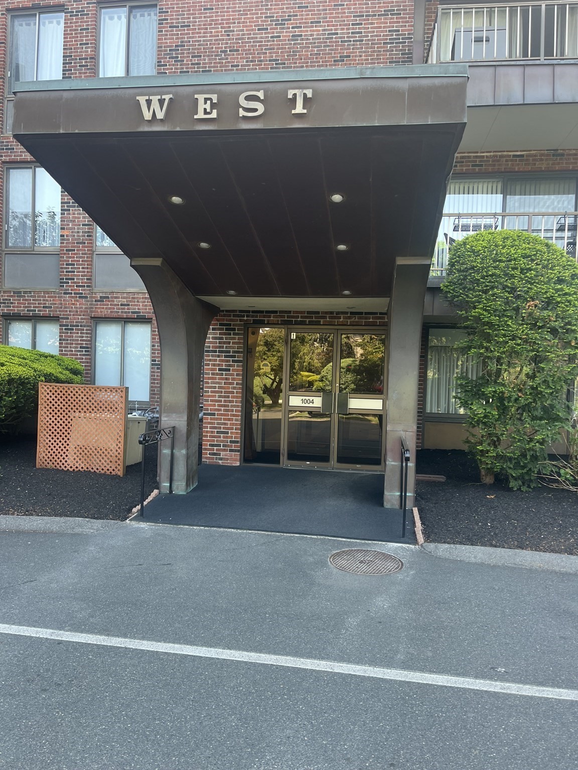 1004 Paradise Road Unit PHB, Swampscott, MA 01907 - Image 2