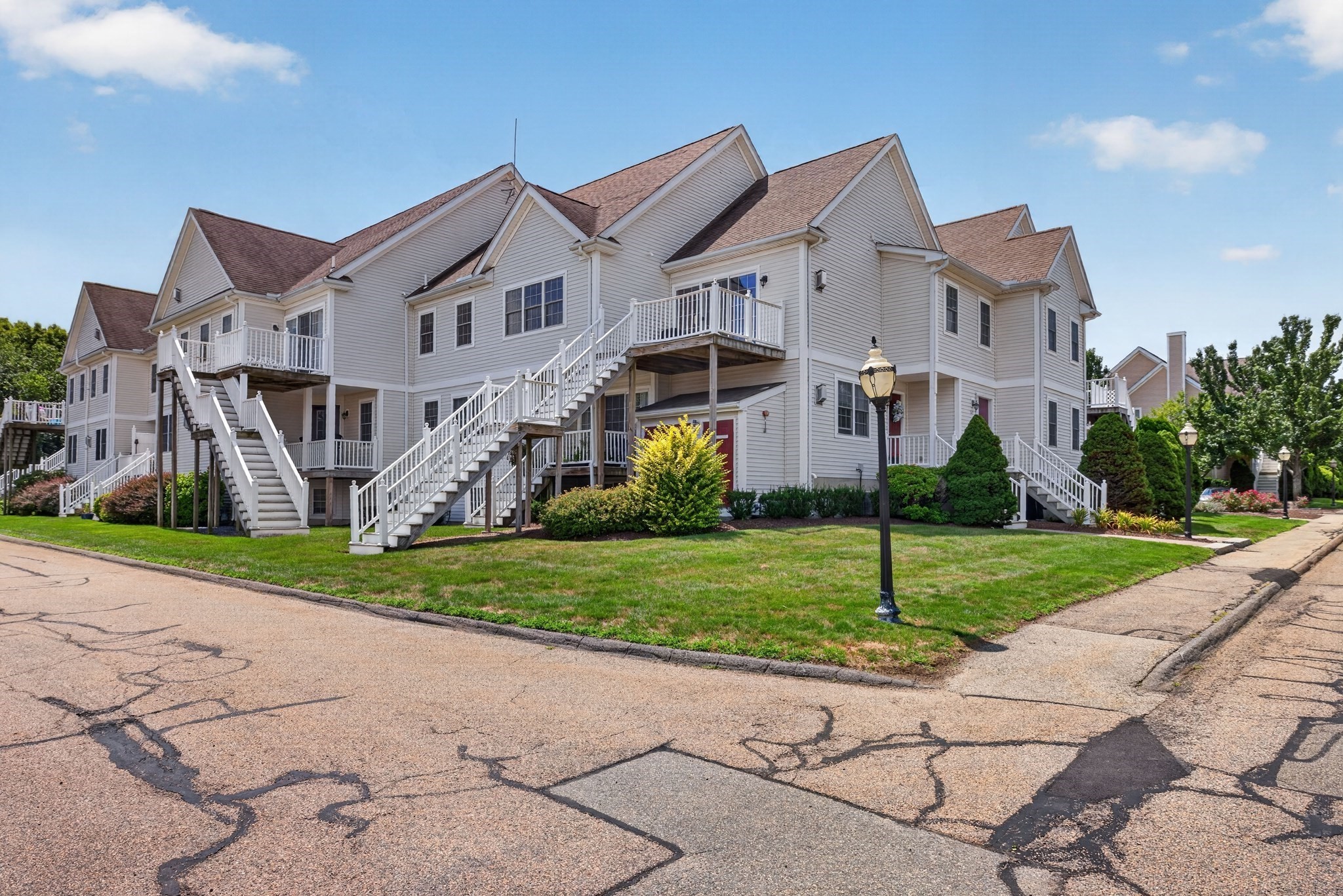 521 Hampton Way Unit 521, Abington, MA 02351 - Image 2