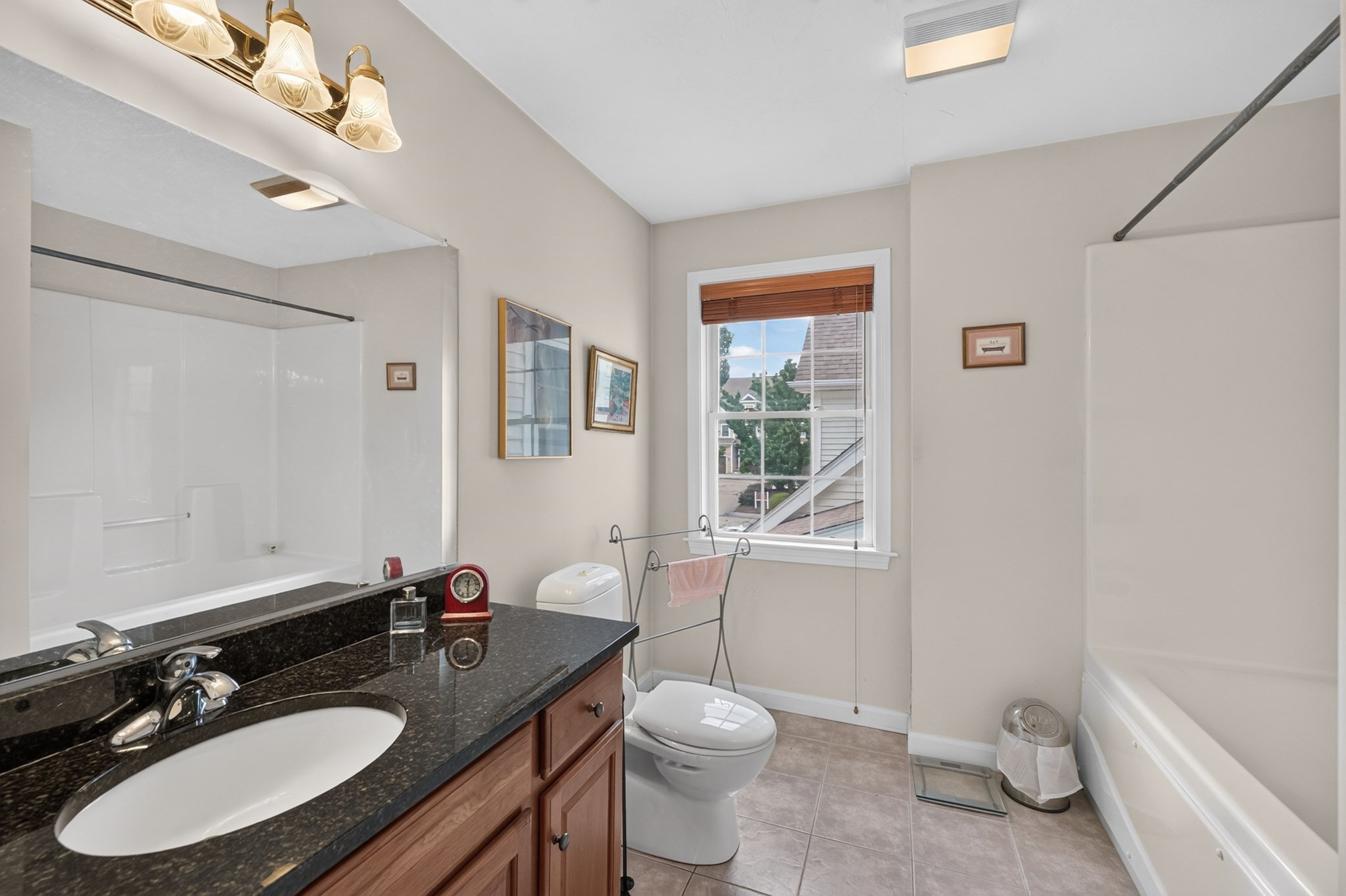 521 Hampton Way Unit 521, Abington, MA 02351 - Image 16
