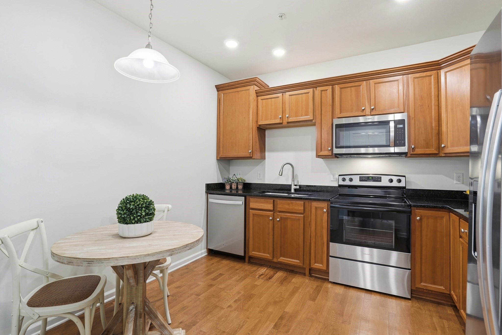 422 John Mahar Hwy Unit 103, Braintree, MA 02184
