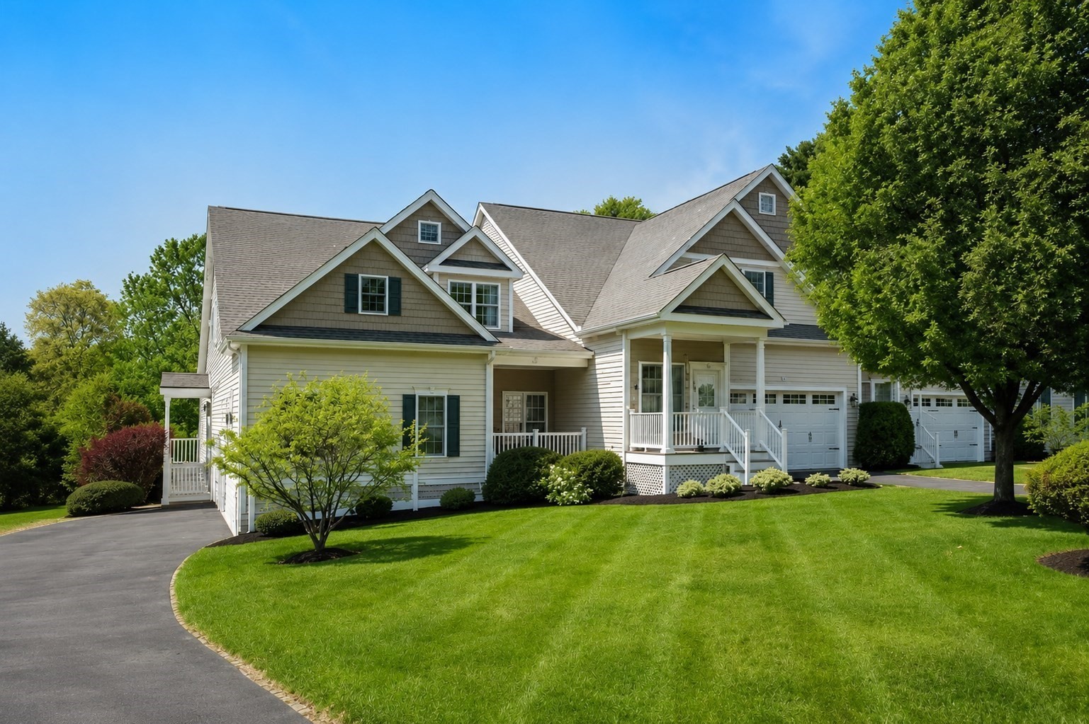 3 Pine Ridge Drive Unit 1, Medway, MA 02053