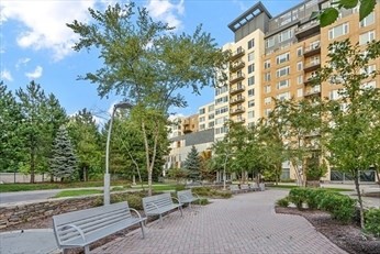 10 Nouvelle Way Unit S711, Natick, MA 01760