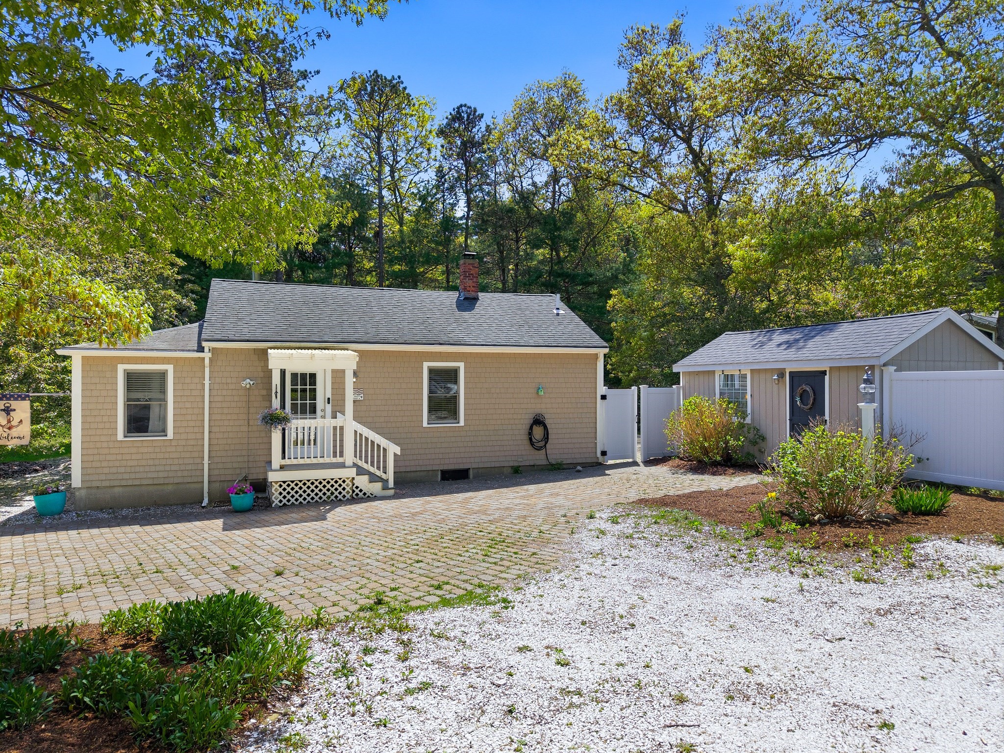 83 Valley Road, Plymouth, MA 02360