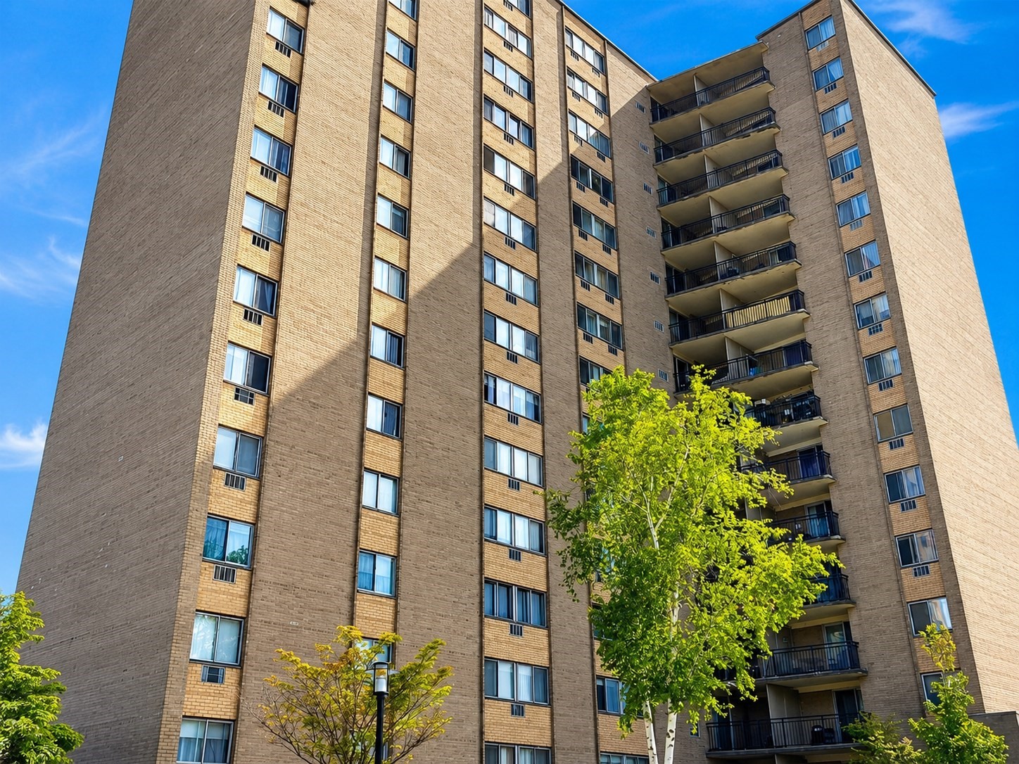 1025 Hancock St Unit 2P, Quincy, MA 02169