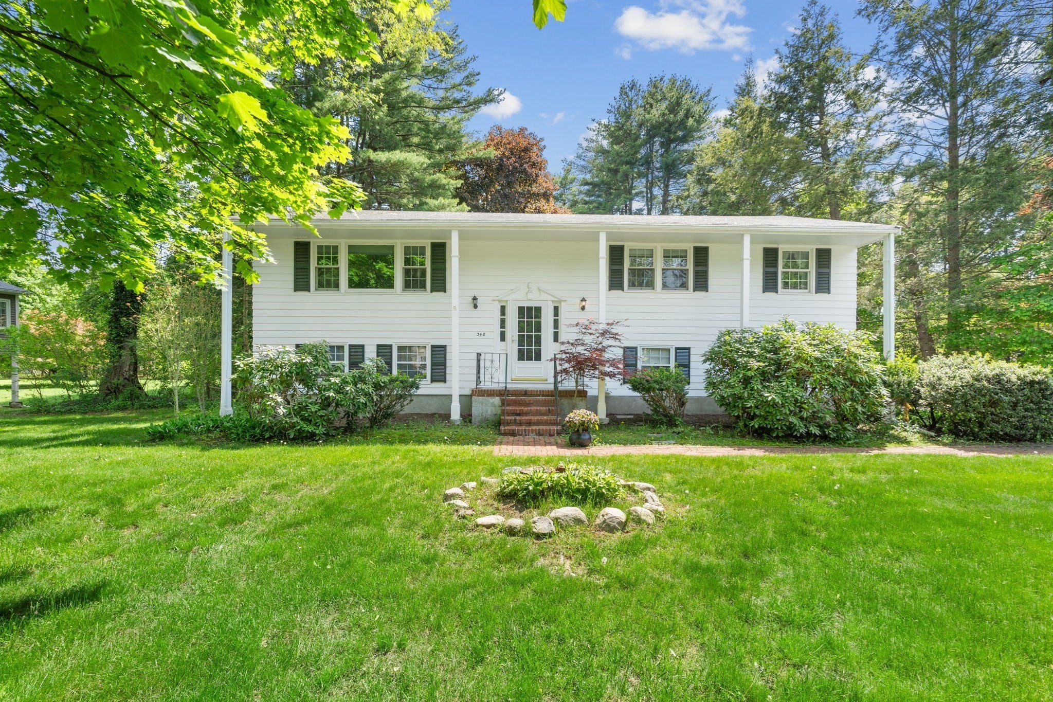 348 Belknap, Framingham, MA 01701
