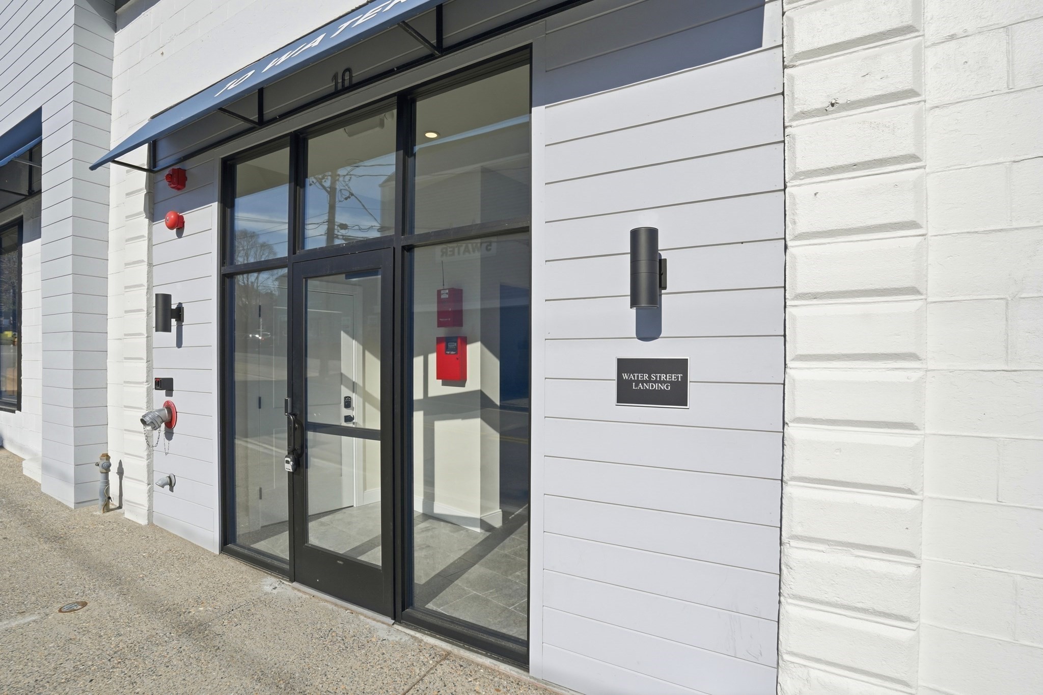 10 Water Street Unit 1, Plymouth, MA 02360