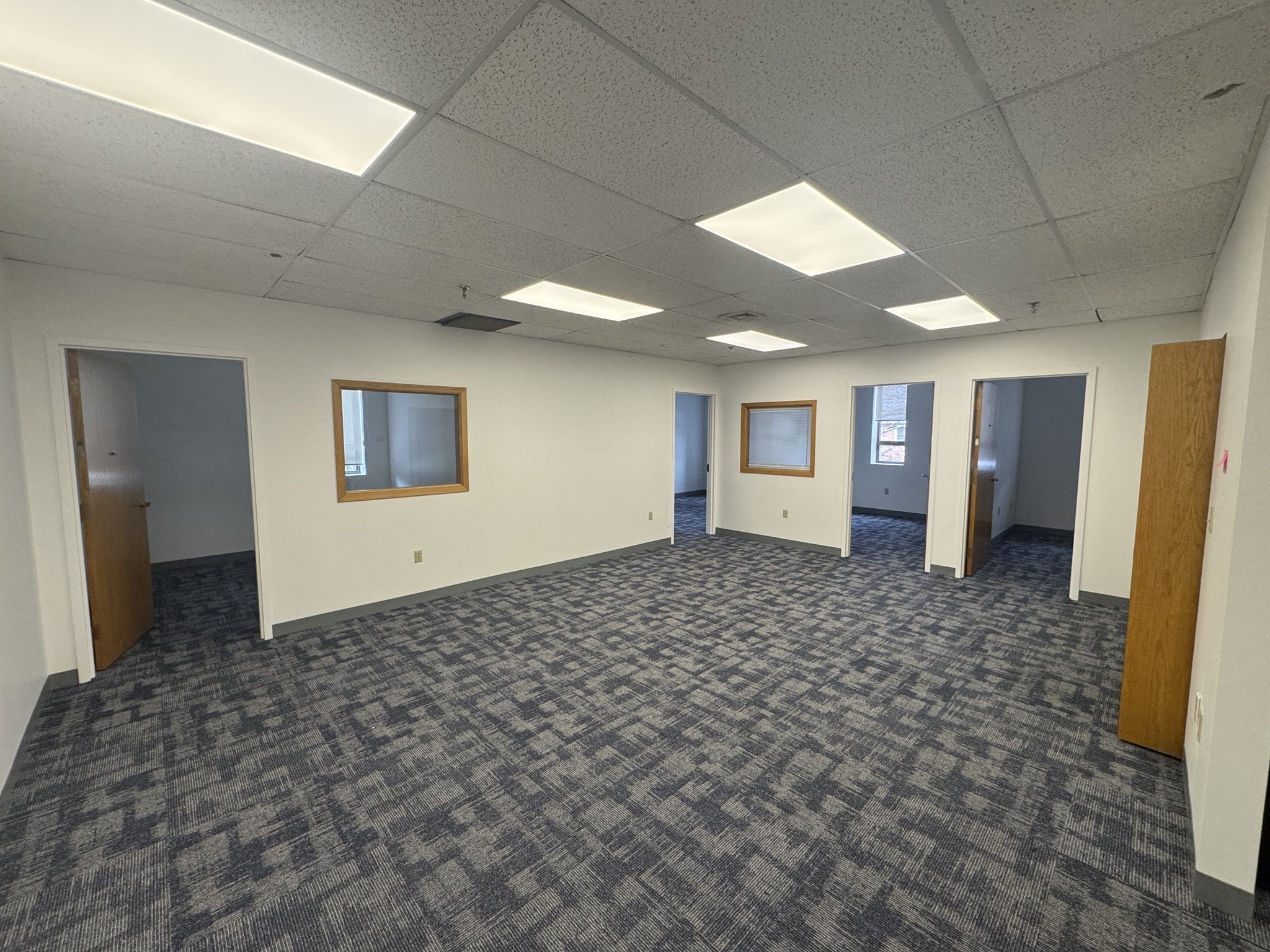 110 Winn Unit 201, Woburn, MA 01801