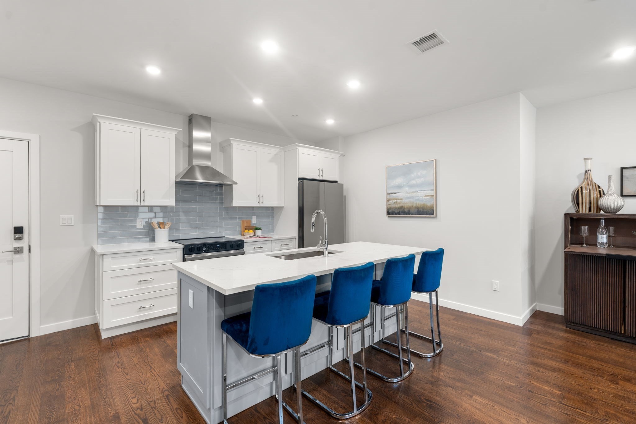 267 Old Colony Unit 510, South Boston, Boston, MA 02127