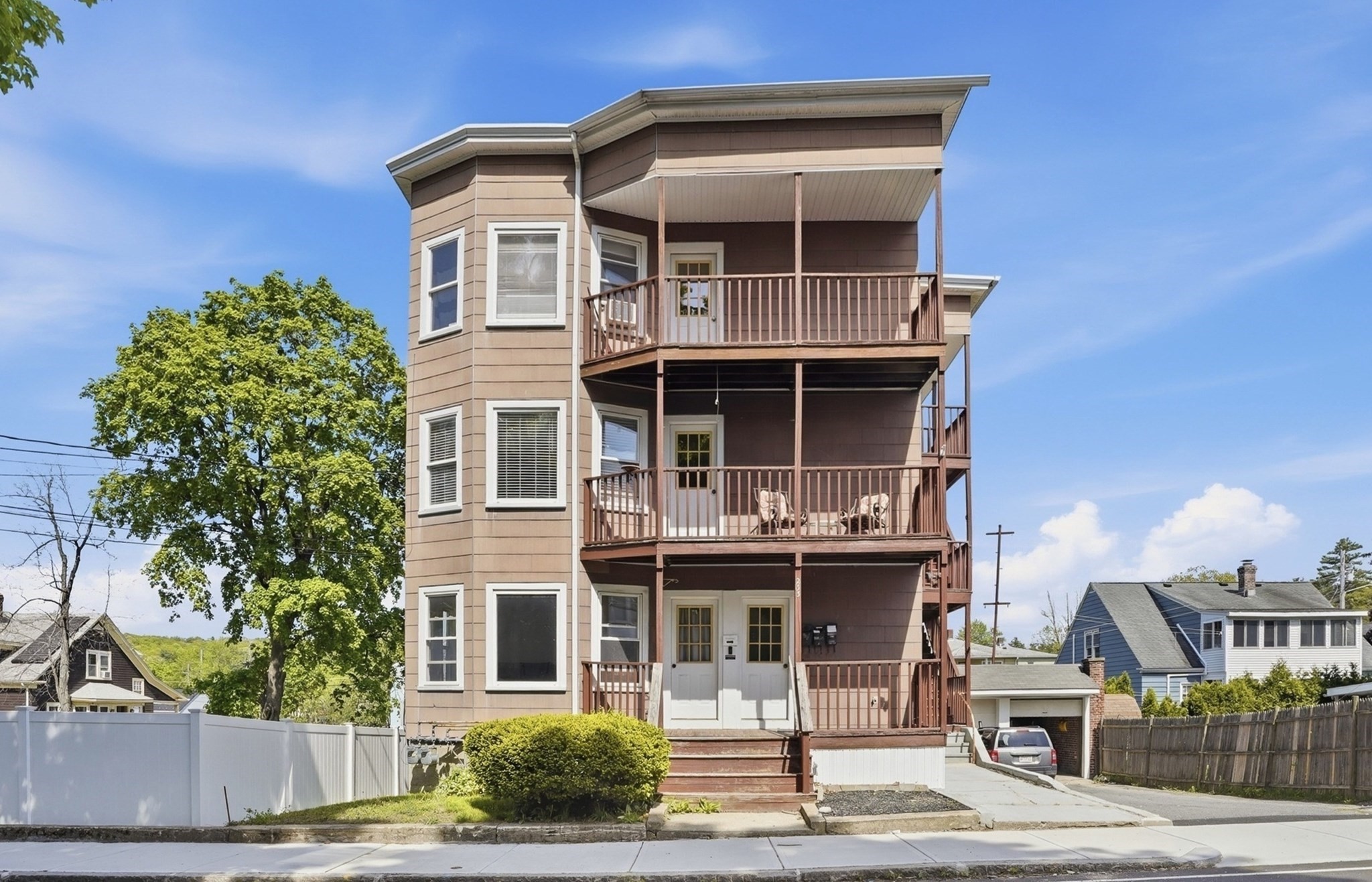 233 Clarendon Street, Fitchburg, MA 01420