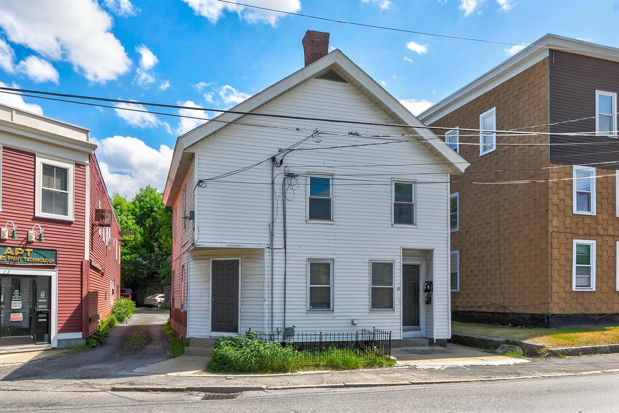 80 Laurel St, Fitchburg, MA 01420