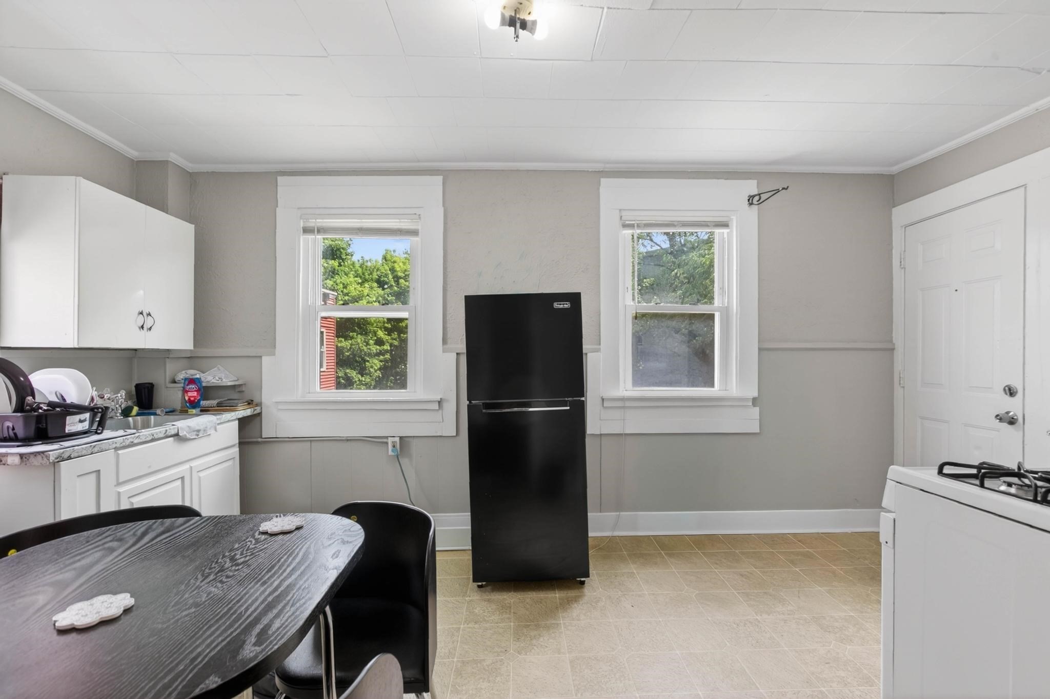 80 Laurel St, Fitchburg, MA 01420 - Image 16