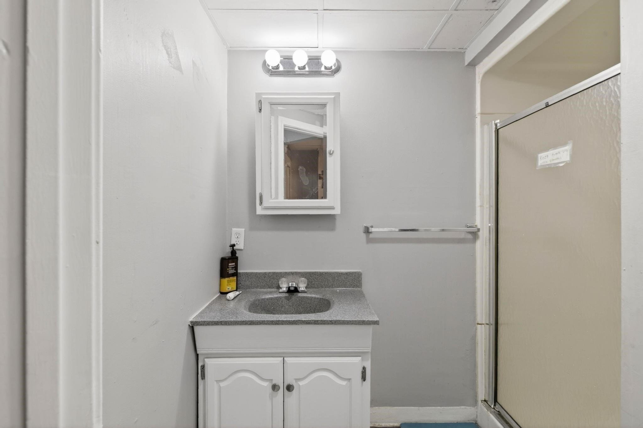 80 Laurel St, Fitchburg, MA 01420 - Image 10