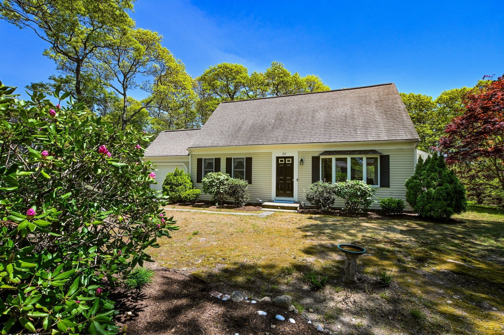 20 Old Kenyon Rd, Falmouth, MA 02536
