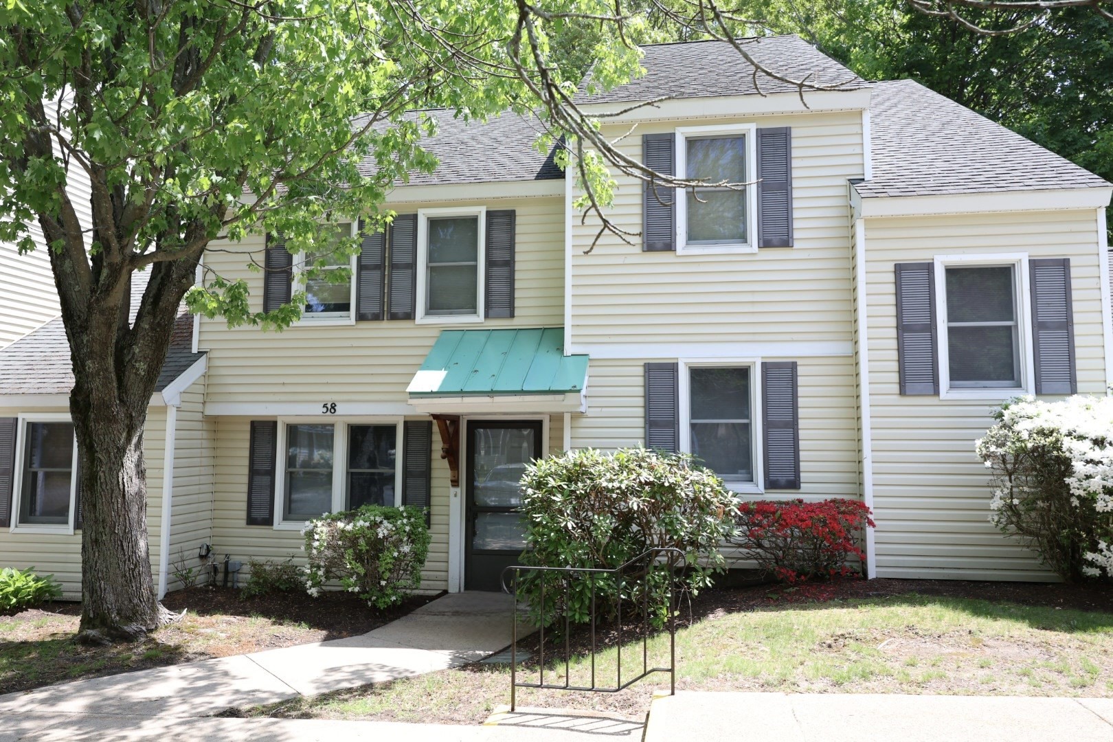 58 Victoria Heights Ave Unit 58, Hyde Park, Boston, MA 02136
