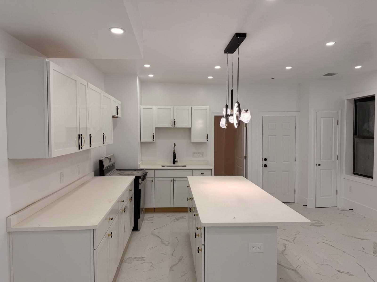 22 Crawford St, Roxbury, Boston, MA 02121 - Image 3