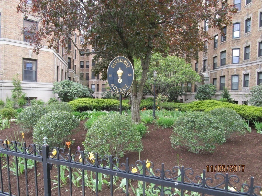118 Riverway Unit 8, Longwood, Boston, MA 02215