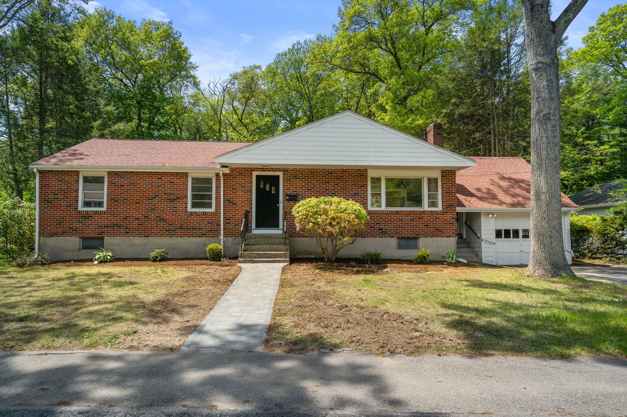 10 Roberta Road, Sharon, MA 02067