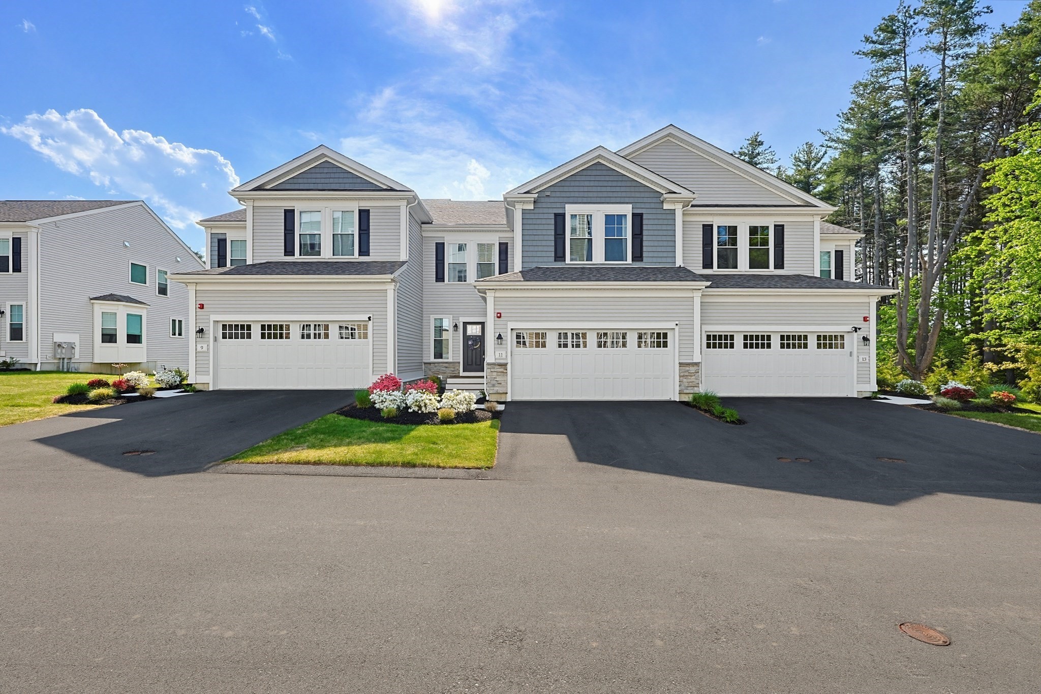 11 Winslow Ln Unit 2, Grafton, MA 01536