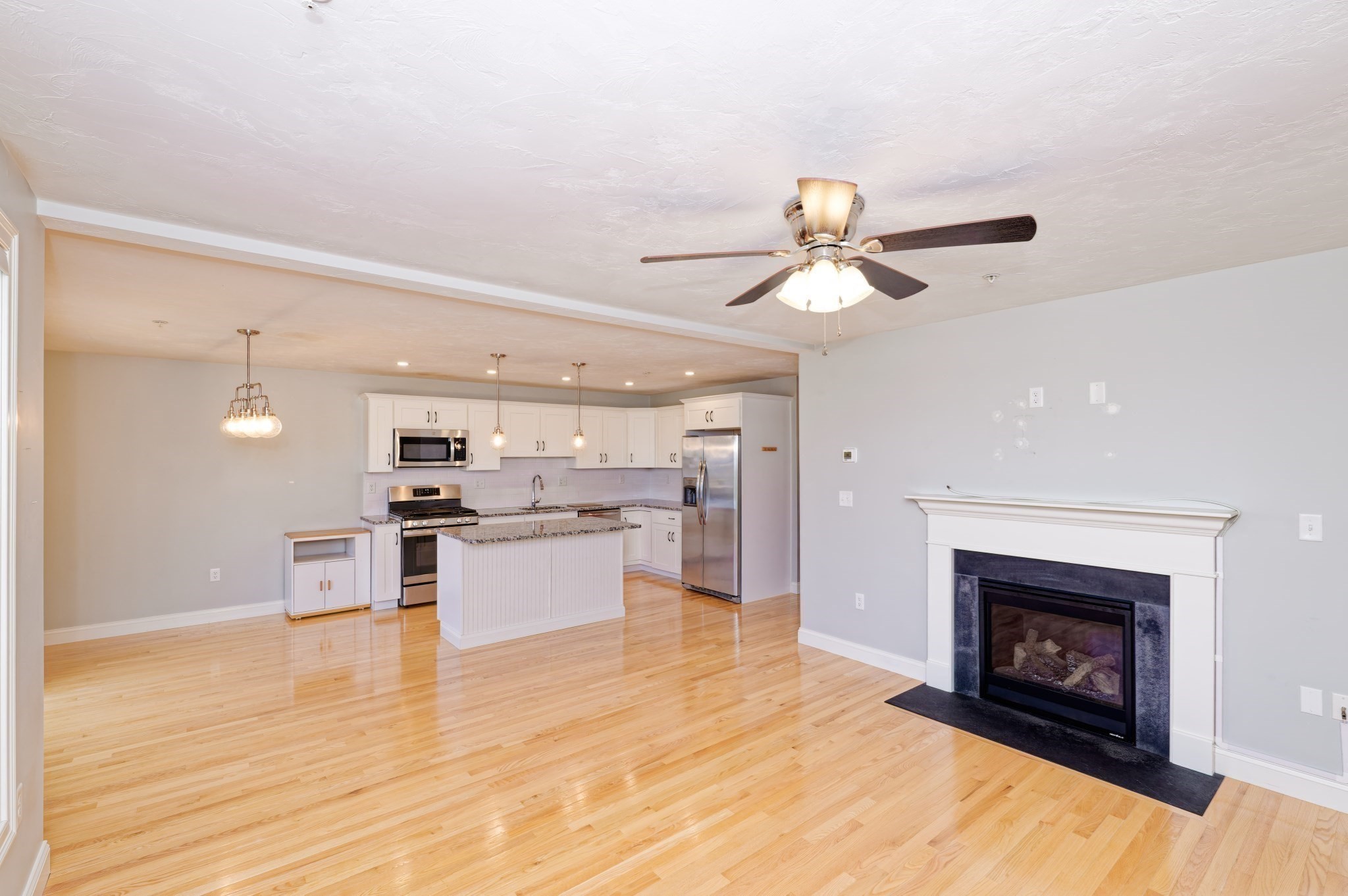 1204 Hazelwood Way Unit 1204, Clinton, MA 01510 - Image 11