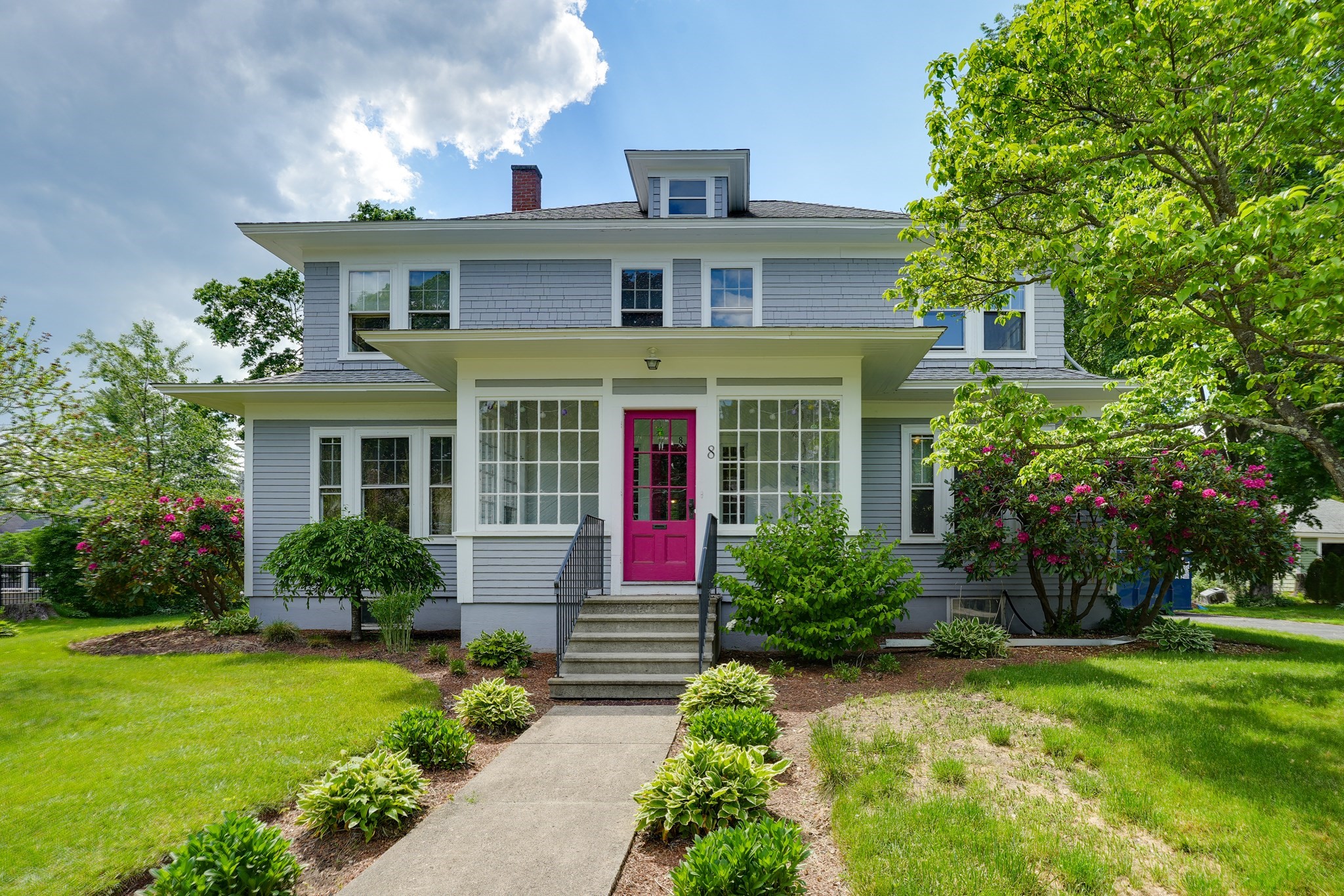 8 Tremont St, Maynard, MA 01754