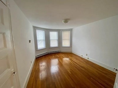 412 Centre, Apt 4