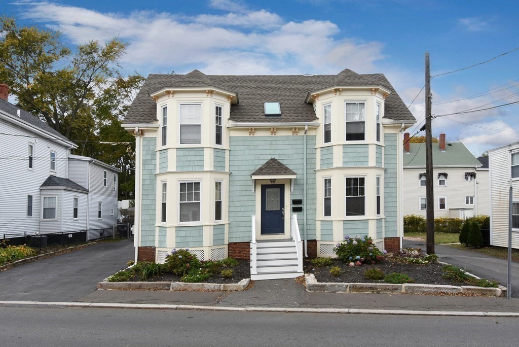 44 School Street Unit 1, Salem, MA 01970