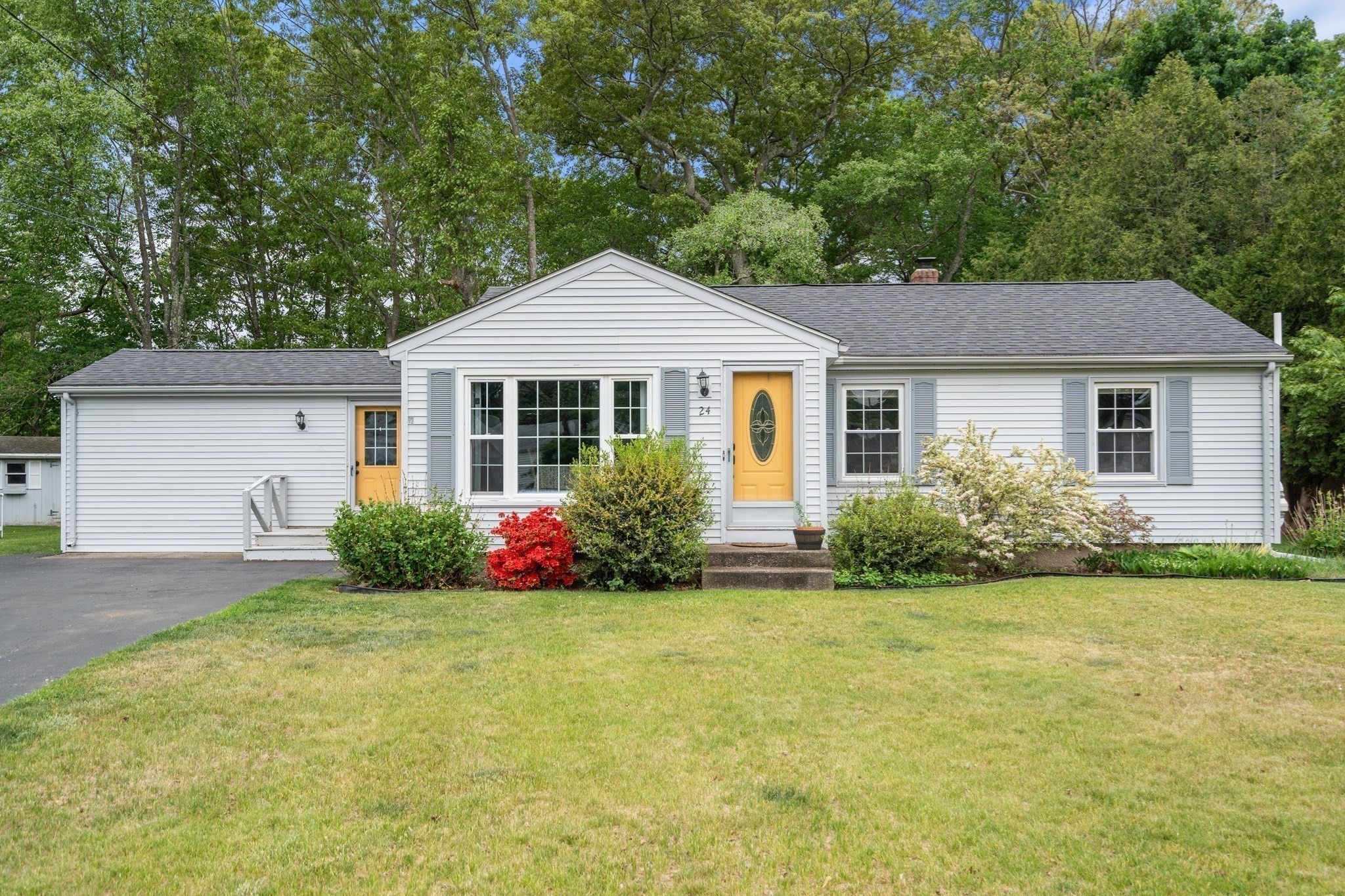24 Barberry Drive, Seekonk, MA 02771
