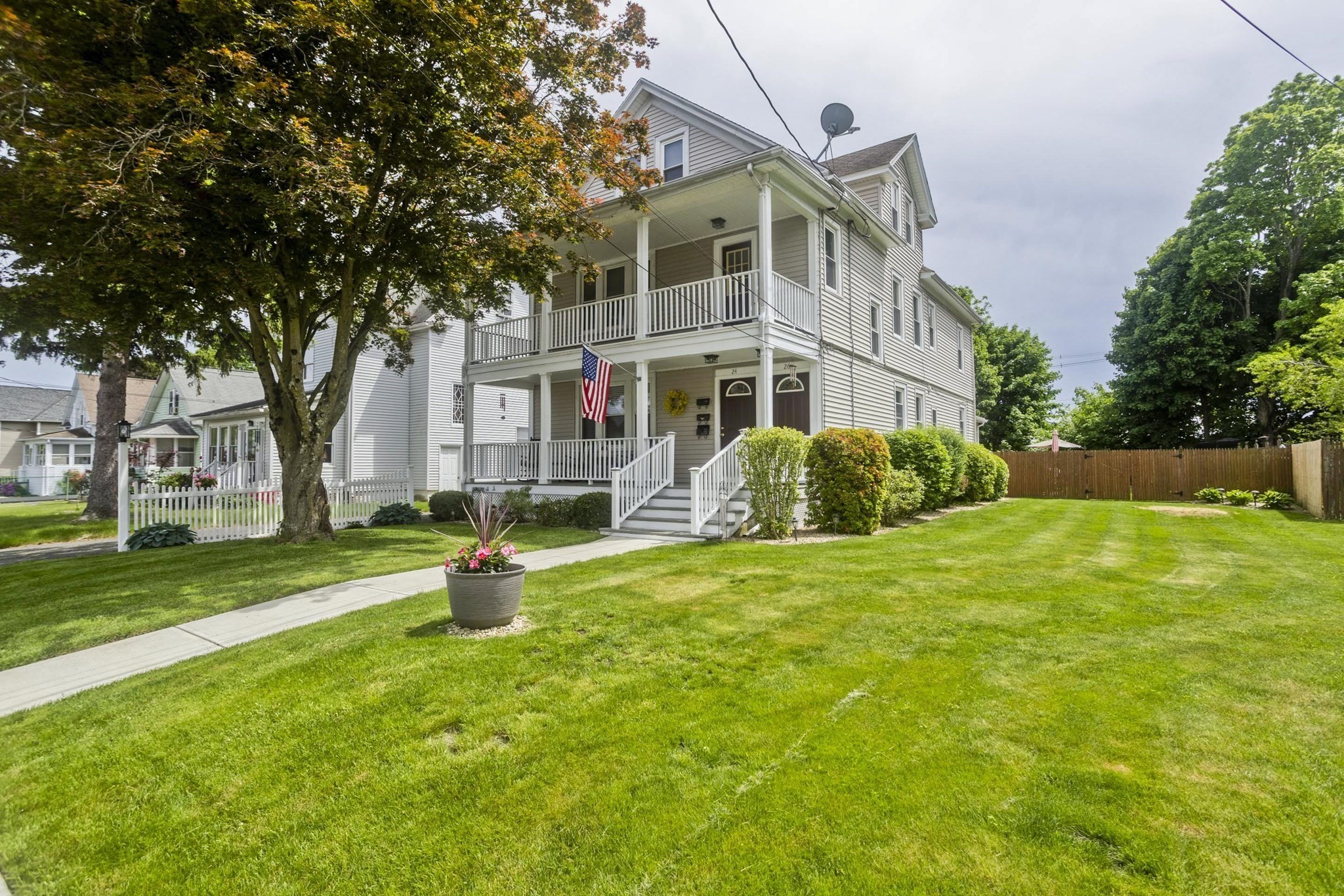 24 Gilman, Holyoke, MA 01040