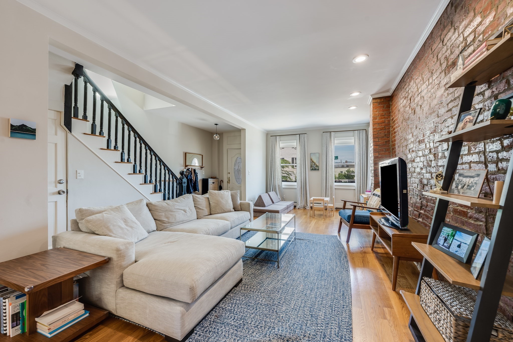 39 Emerson St, South Boston, Boston, MA 02127