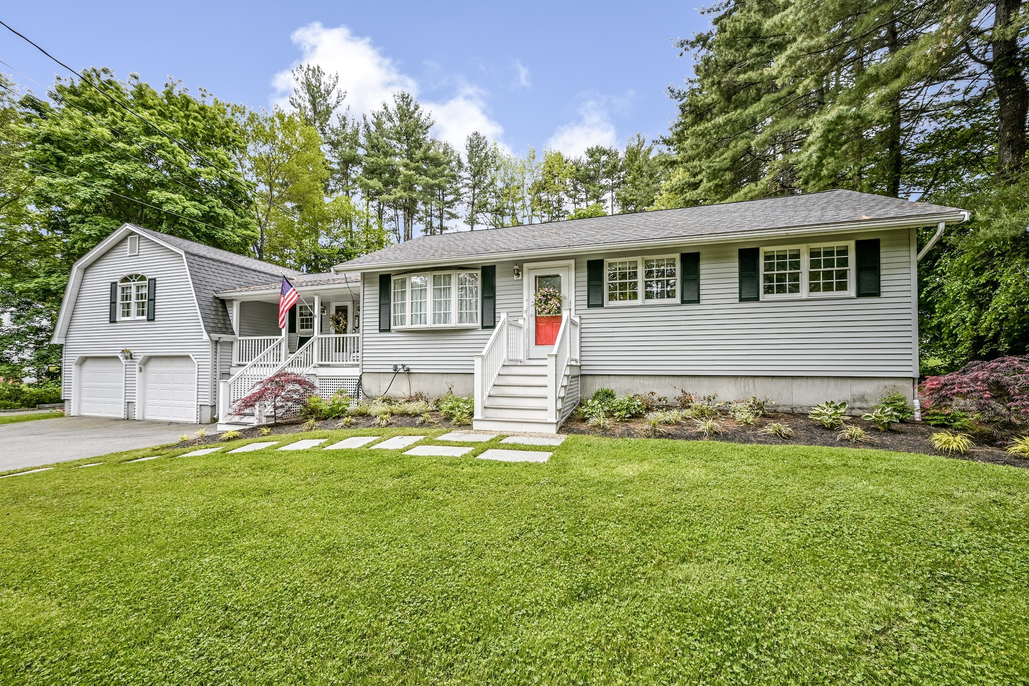11 Holbrook St, Norfolk, MA 02056