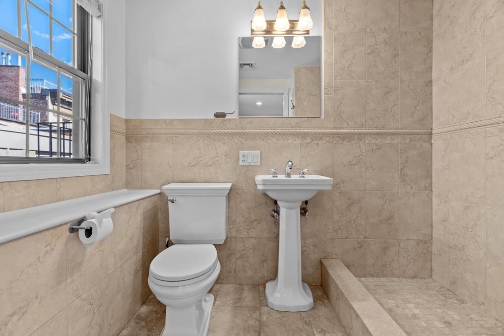 11 Wiget St Unit 4, North End, Boston, MA 02113 - Image 6