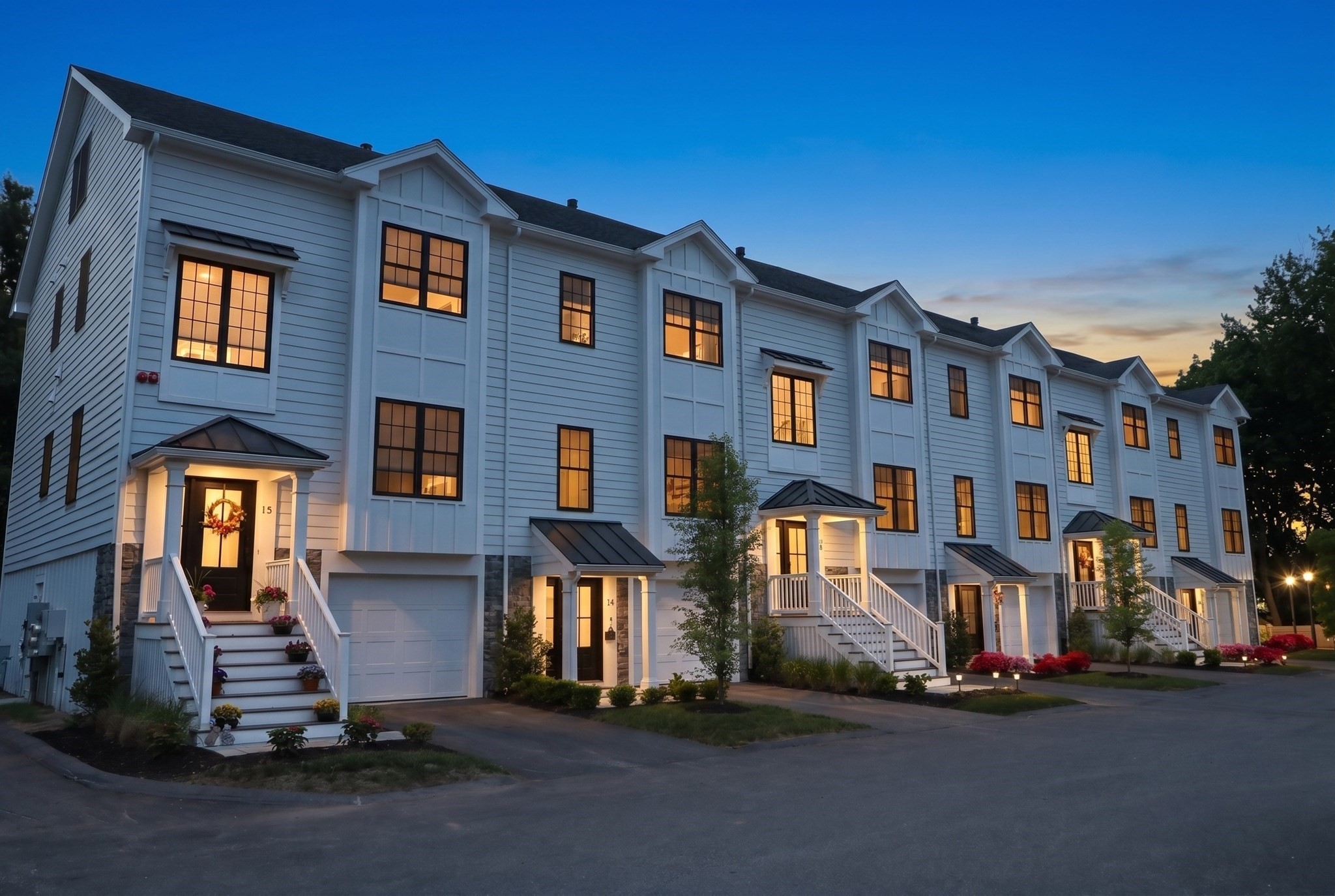 68 Prospect St Unit 16, Peabody, MA 01960