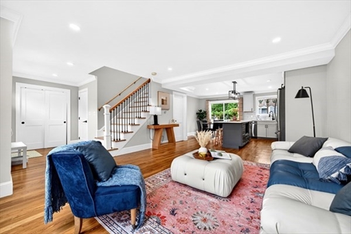 55 Banks St, Apt 2