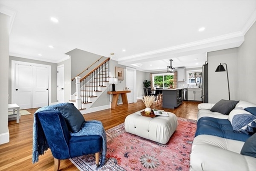 55 Banks St, Apt 2