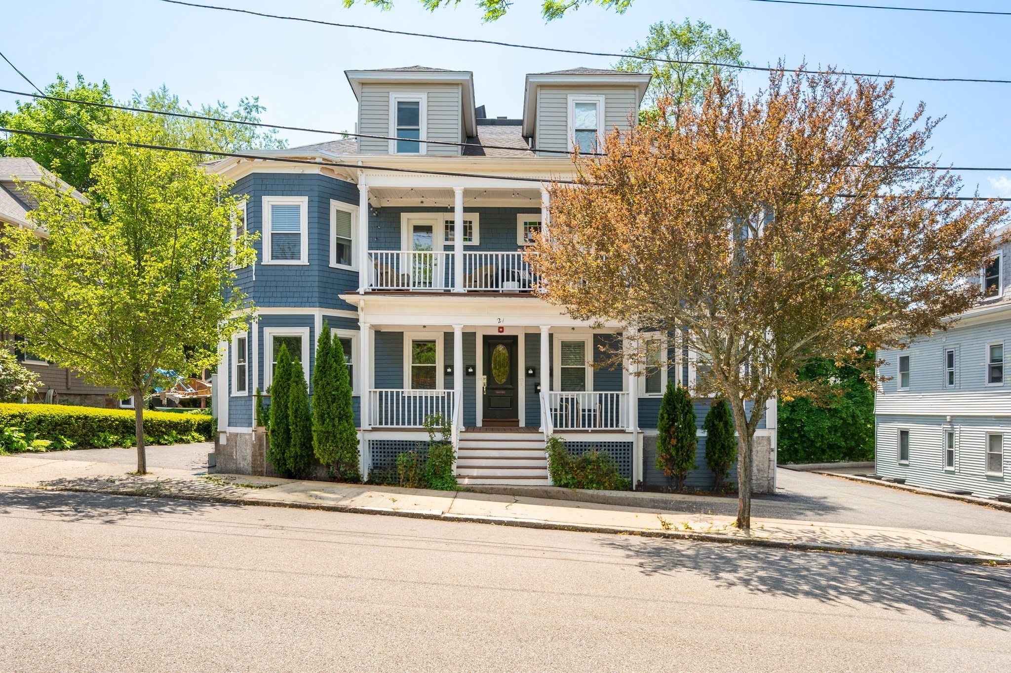 21 Whitney Ave Unit 1L, Beverly, MA 01905