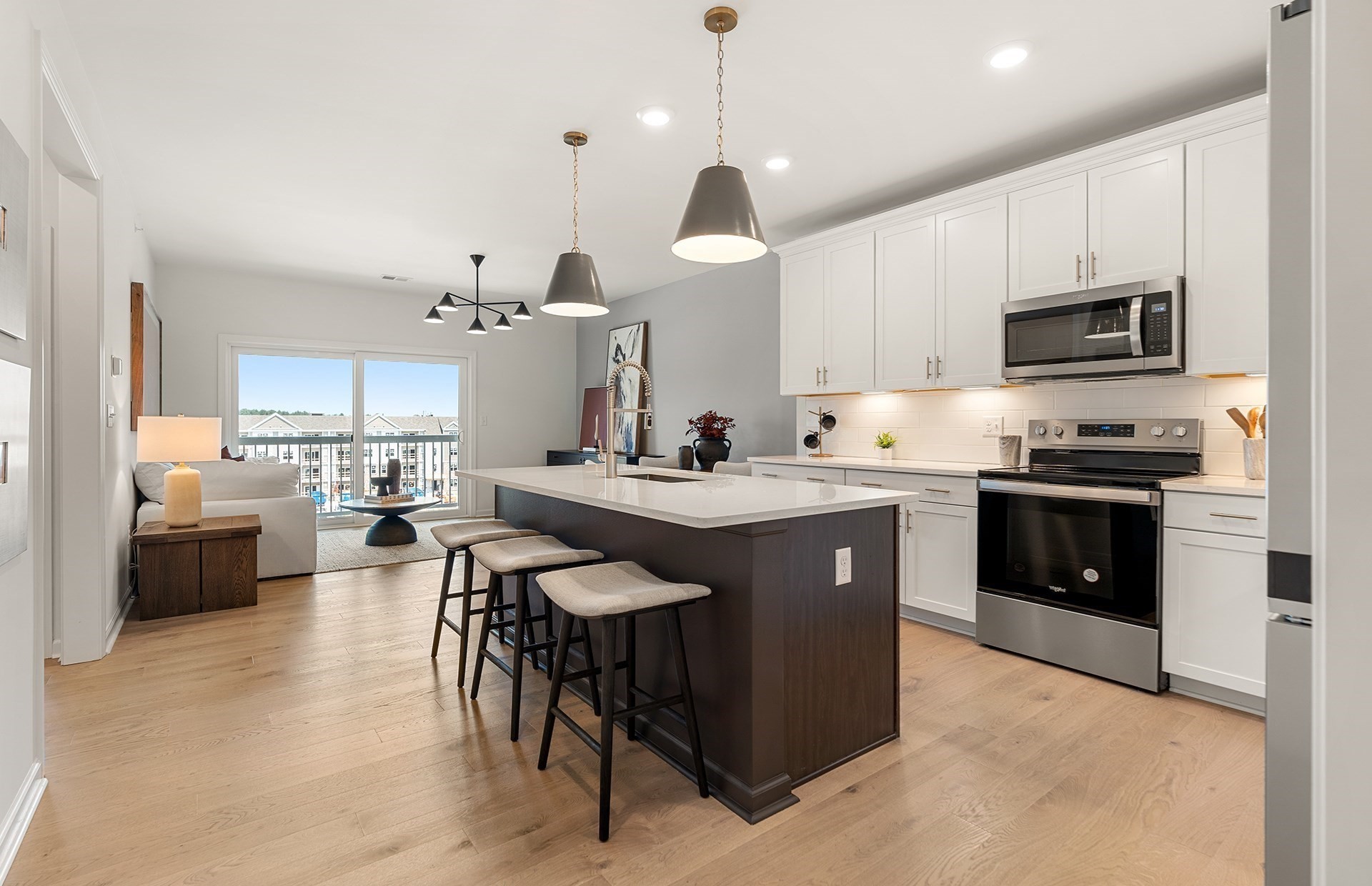 141 East Point Drive Unit 104, East Providence, RI 02916