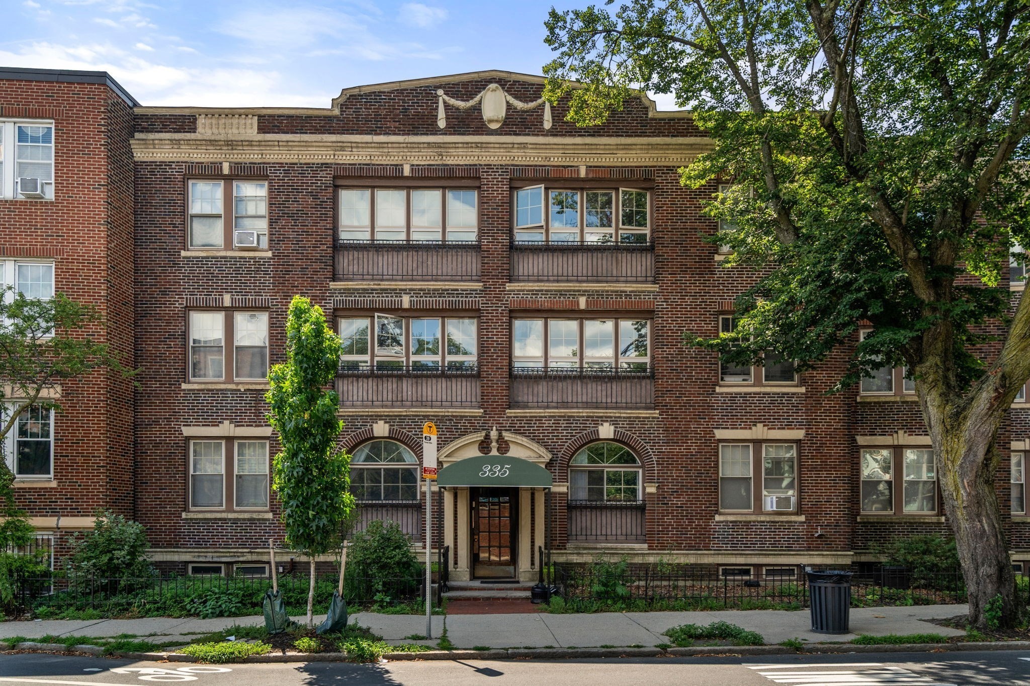 335 South Huntington Ave Unit 12, Jamaica Plain, Boston, MA 02130