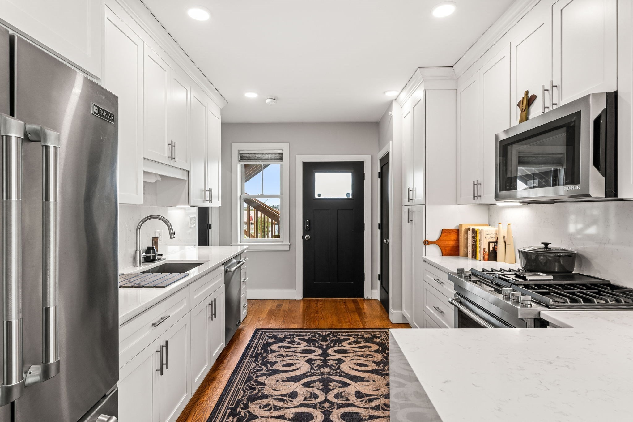 66 Falcon St Unit 4, East Boston, Boston, MA 02128