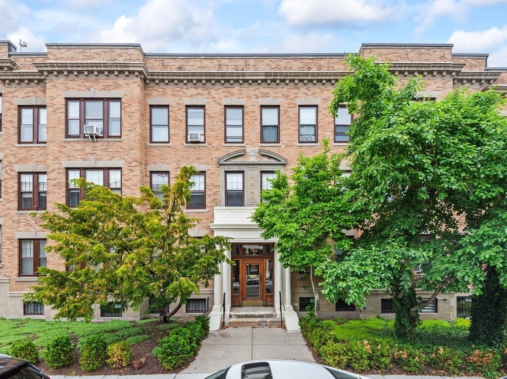 3 Crawford St Unit 3, Cambridge, MA 02139